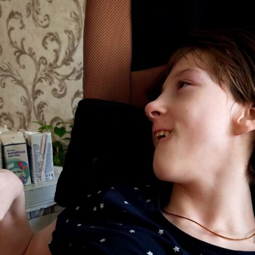 Оля получила помощь в виде специального питания