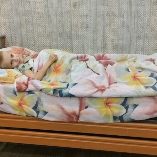 Медицинская кровать Vermeiren помогает уже второму ребенку